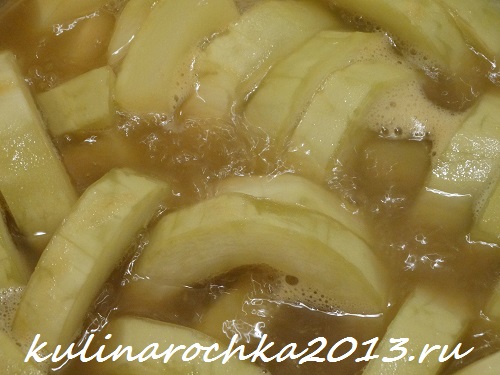 отвариваем кабачки в ананасовом сиропе