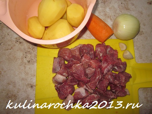 ингредиенты для горшочков с картофелем и мясом